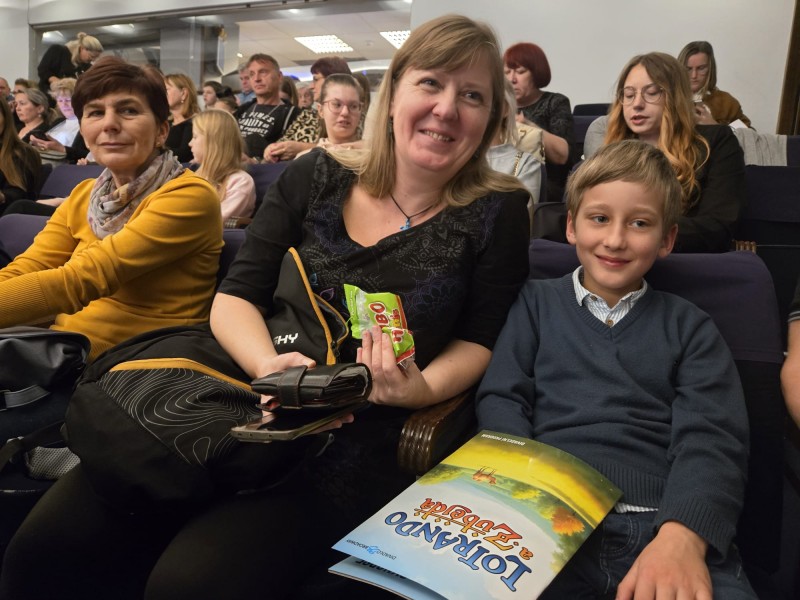 První přestávka muzikálu plná úsměvů a nadšení diváků